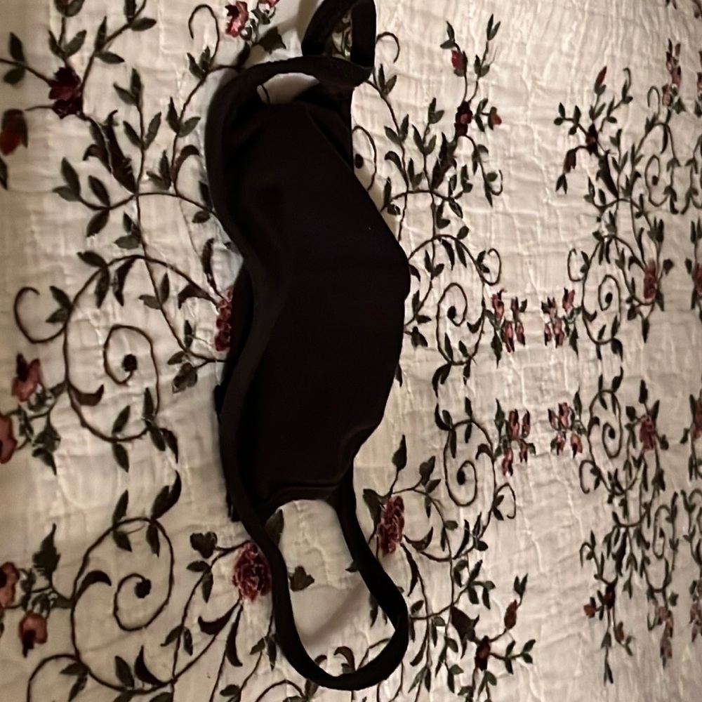 Reusable black mask